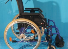 Scaun cu rotile handicap second hand B+B /43 cm