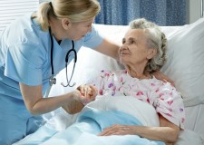 INGRIJIRE BATRANI MAREA BRITANIE