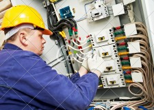 electricieni calificati italia