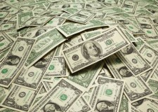 CUMPAR AUTO CU PLATA CASH PE LOC