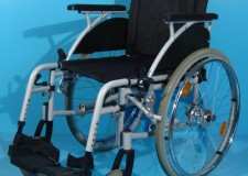 Rulant din otel second hand Breezy sezutul-44 cm