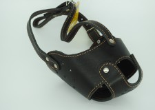 Botnita piele pitbull sau amstaff