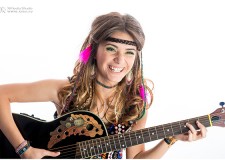 Sedinta foto studio o persoana organizat de   XmediaStudio