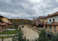 Vila/Casa de vanzare