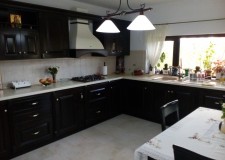 vila vacanta de lux in statiune balneo la 99km se Bucuresti si 40km de Sinaia