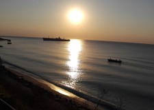 O zi fara iubire e o zi pierduta.Pasiunea la intensitate maxima asta e ideea.