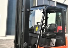 Stivuitor electric Toyota