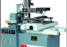 Masina de electroeroziune cu fir