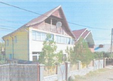 Teren 439 mp si casa P+E, Str. Salcamilor, Onesti, Bacau
