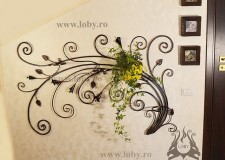 Suport din fier forjat pentru flori