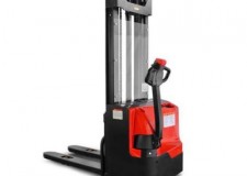 Transpaleta electrica liza