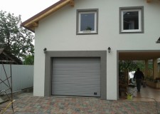Usi de garaj,automatizari impecabile