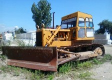 VAND BULDOZER CATERPILLAR