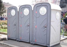 Toalete ecologice si garduri mobile