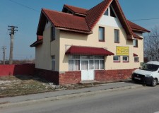 Teren 260 mp si spatiu comercial,  Targu Jiu,  Gorj