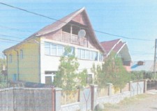 Teren 439 mp si casa P+E, Str. Salcamilor, Onesti, Bacau